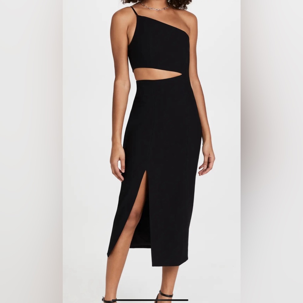 BNWT Elegant and chic Cinq A Sept, Black dress. Size 6.